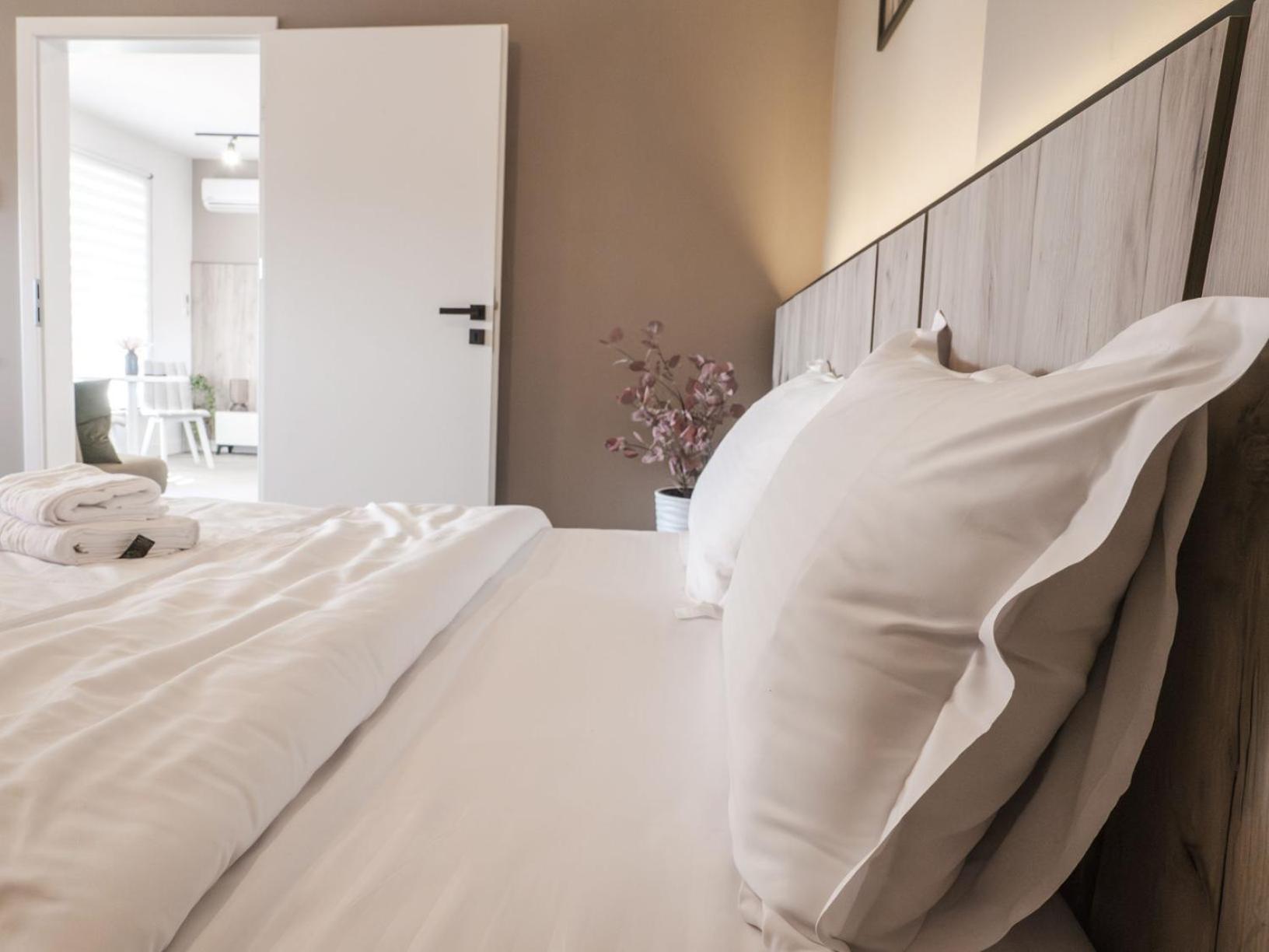 Apartamento Gavas Jacuzzi Relax Zen Cluj-Napoca Exterior foto