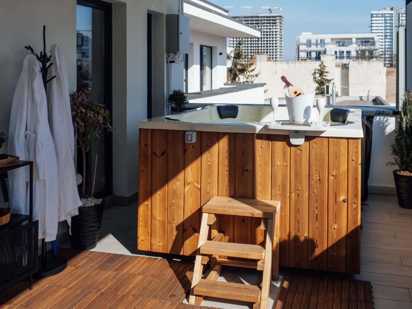 Apartamento Gavas Jacuzzi Relax Zen Cluj-Napoca Exterior foto